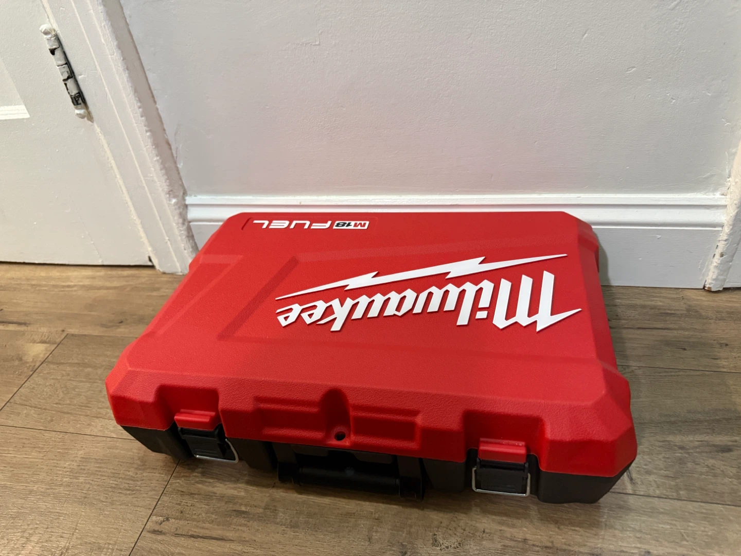 Milwaukee M18 FUEL Hard Case - photo 2
