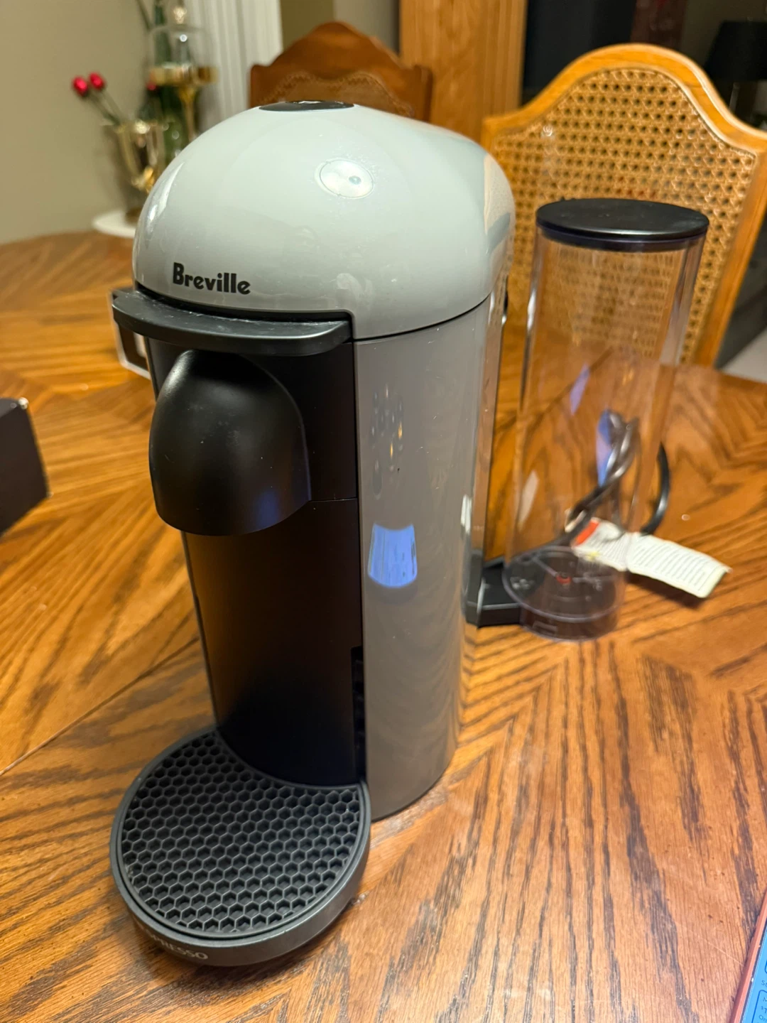Nespresso Vertuo Plus Coffee Machine with View Collection Mugs - photo 4