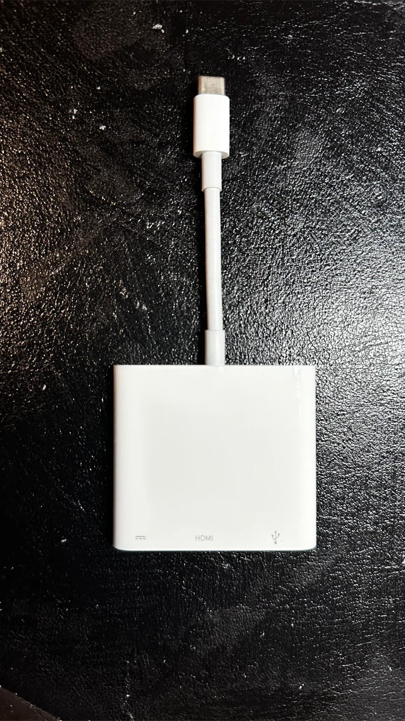 Apple USB-C Digital AV Multiport Adapter