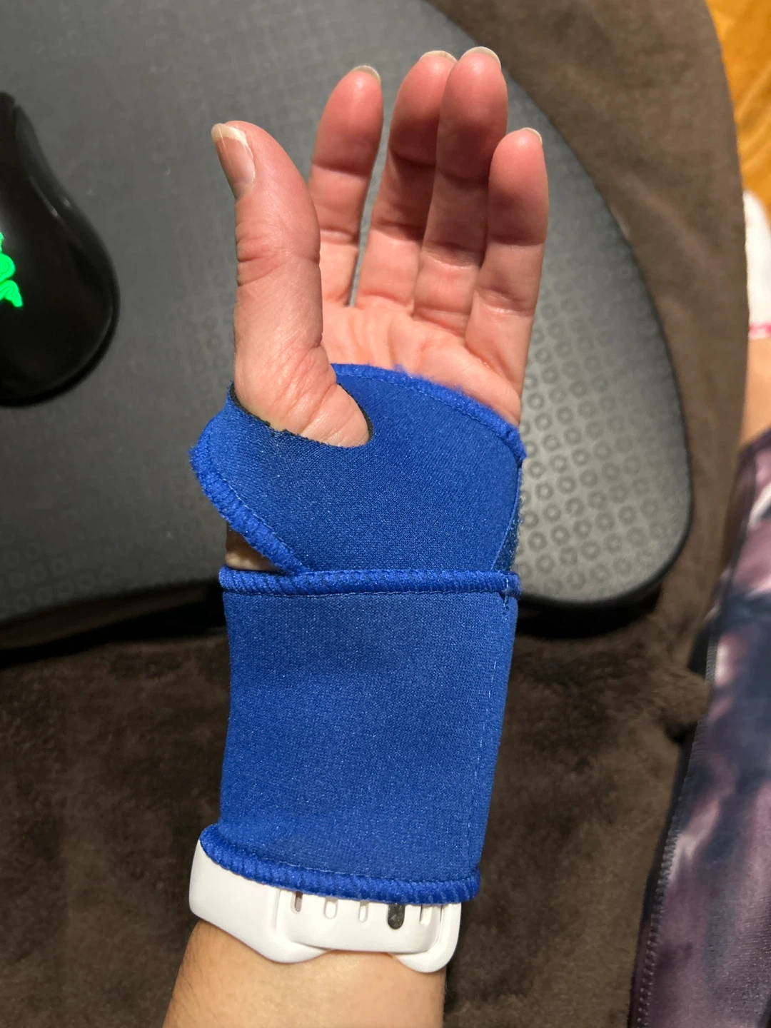 Blue Wrist Brace Support Sleeve - photo 2