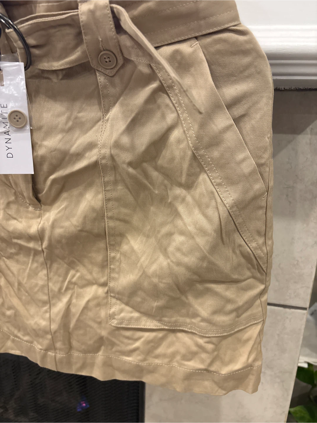 Brand New Dynamite Belted Utility Skirt - Tan - Size M - photo 3