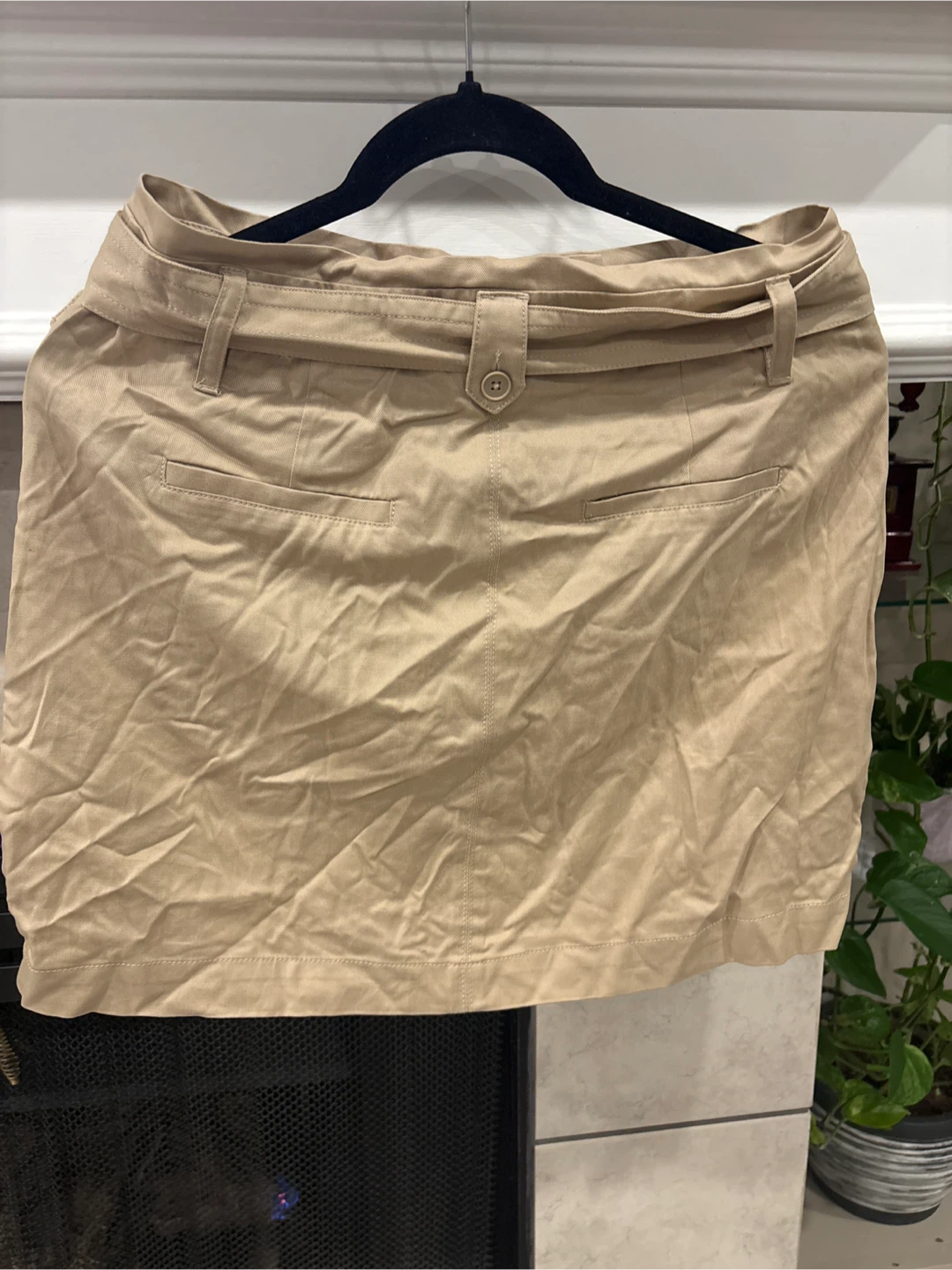 Brand New Dynamite Belted Utility Skirt - Tan - Size M - photo 5