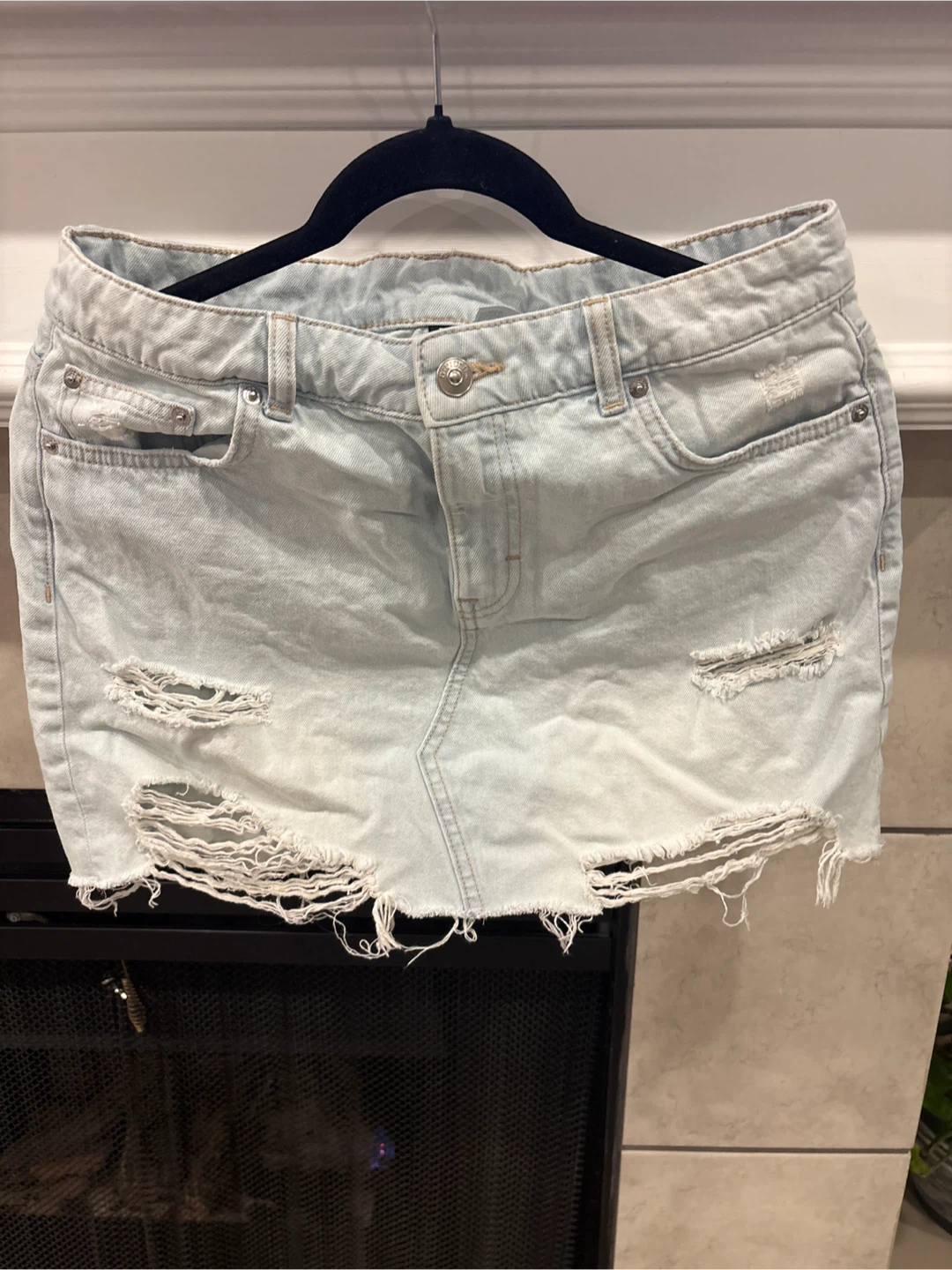 Divided H&M Light Wash Ripped Denim Skirt - photo 3