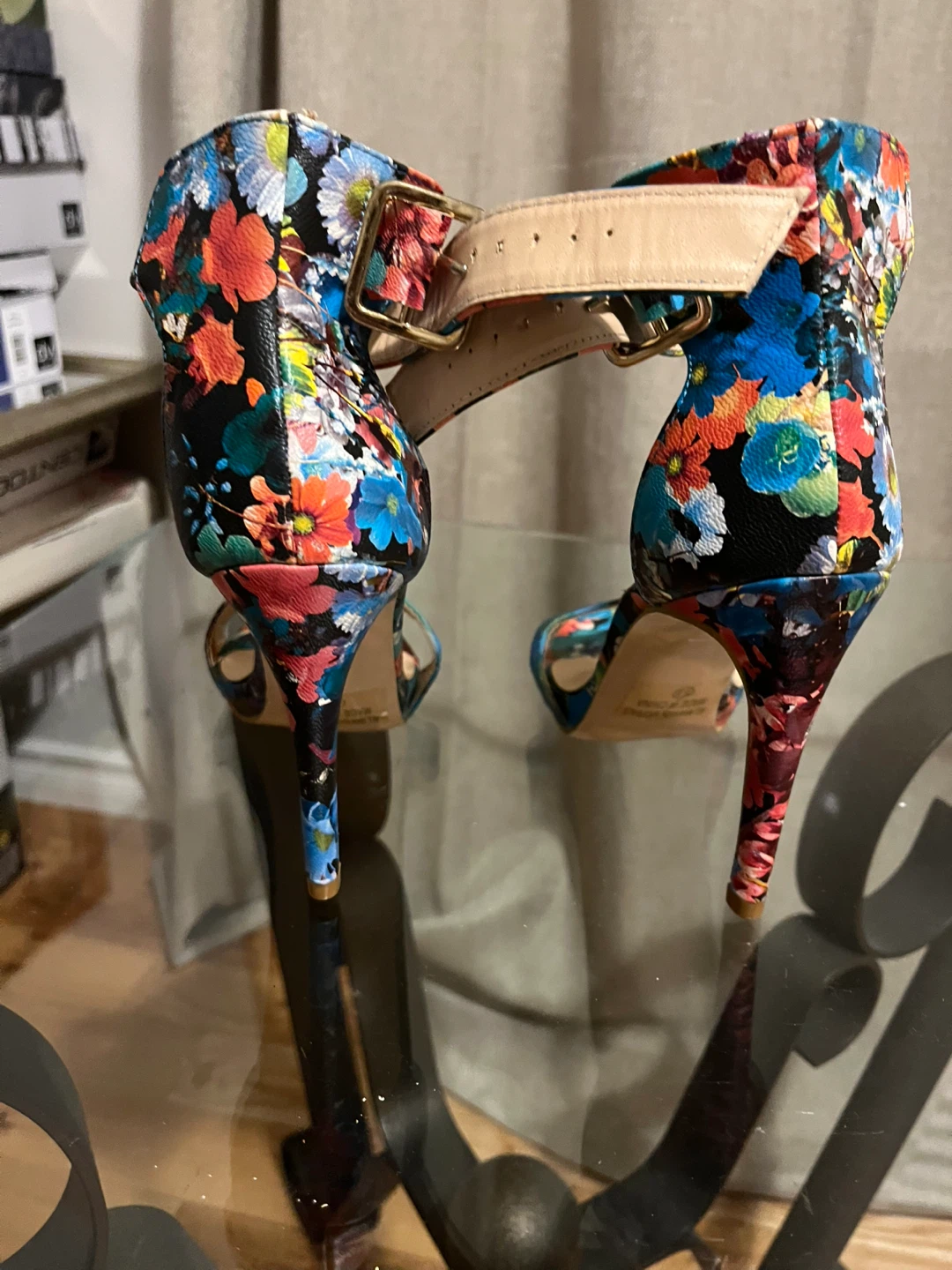 Chase & Chloe Women's Floral Heeled Sandals - photo 3