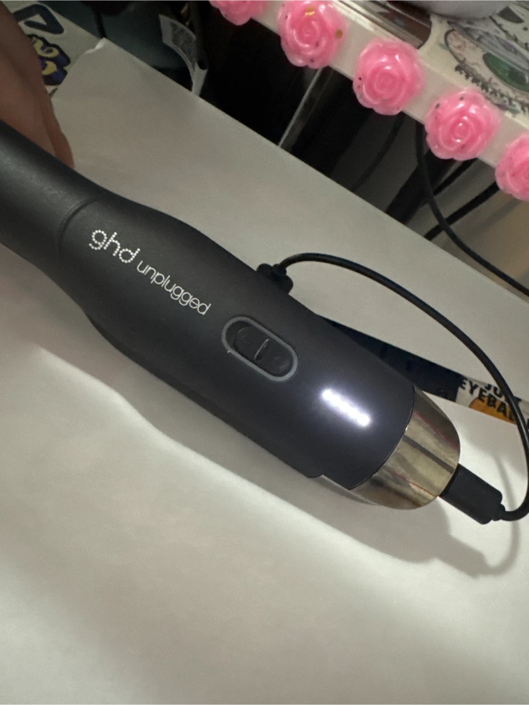 Brand New GHD Unplugged Cordless Straightener - photo 5