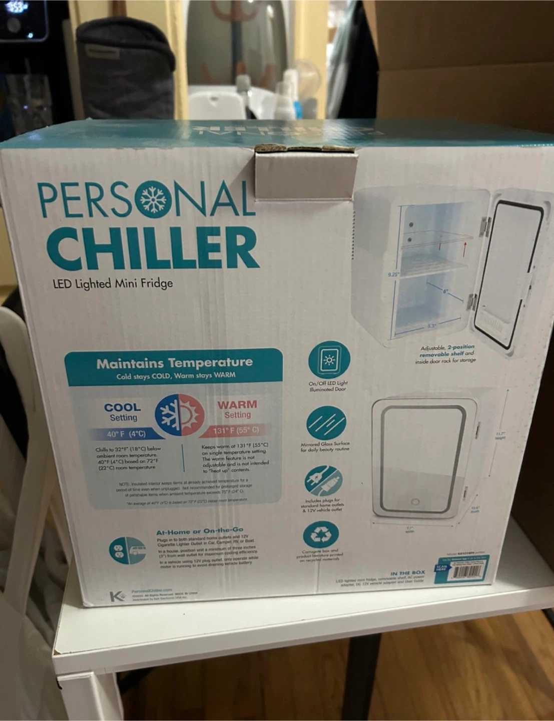 Cosmetic fridge - photo 2