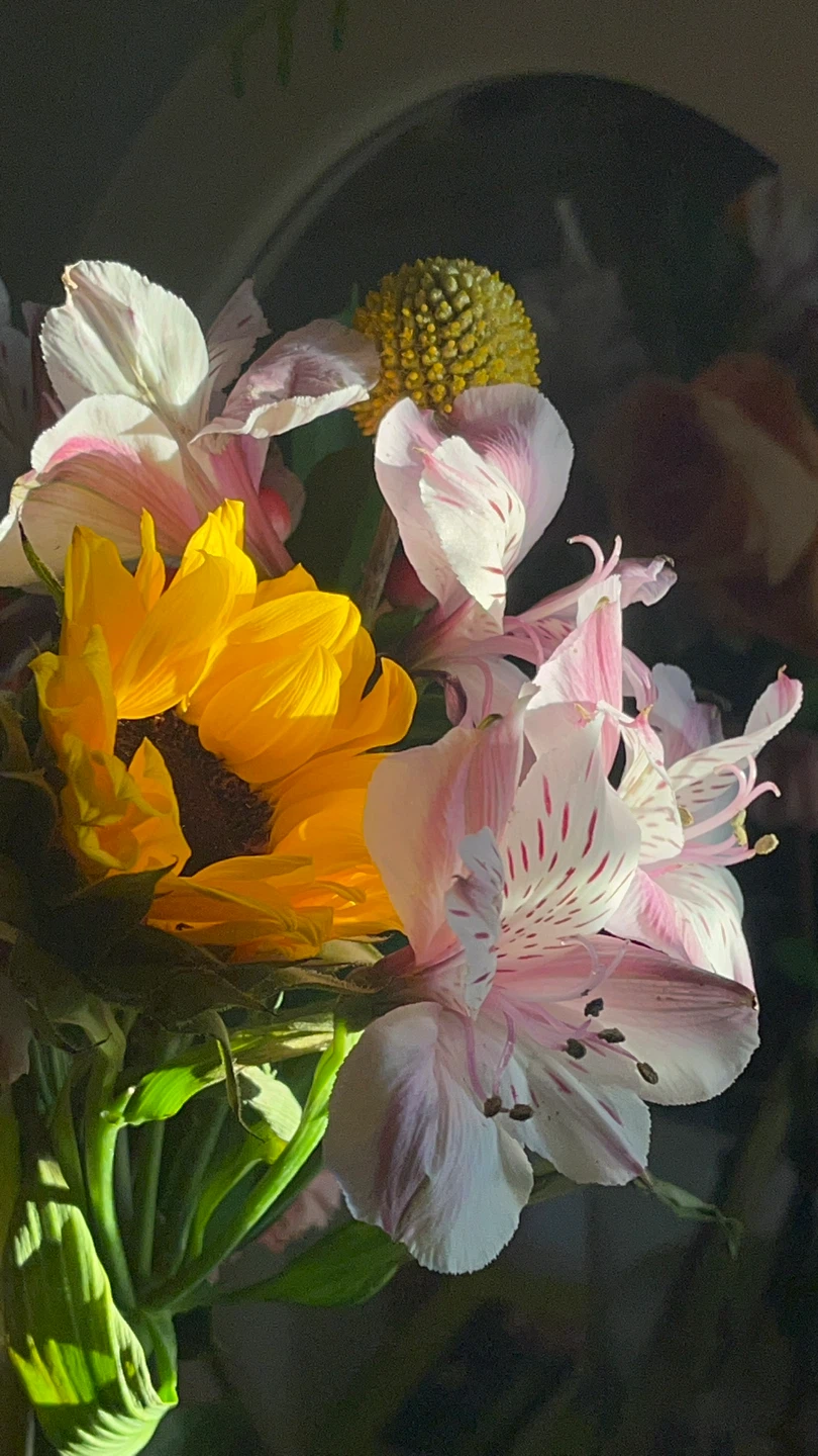 Sunflower and Alstroemeria Flower Arrangement