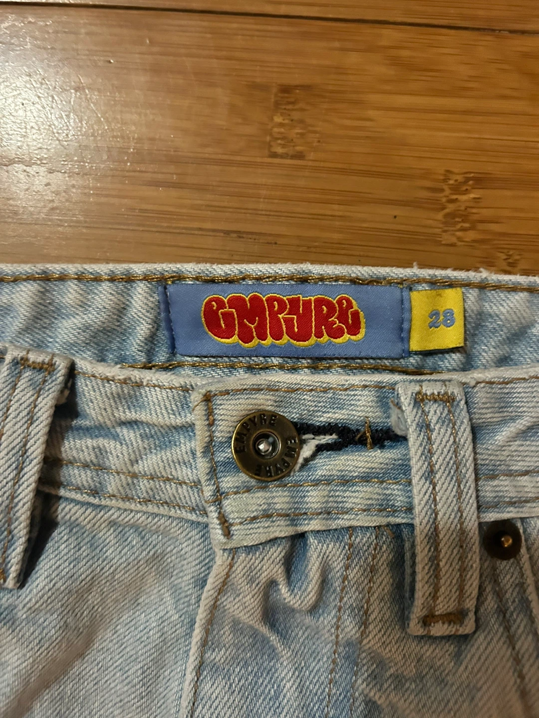 EMPYRE Jeans Size 28 Light Wash Denim - photo 3