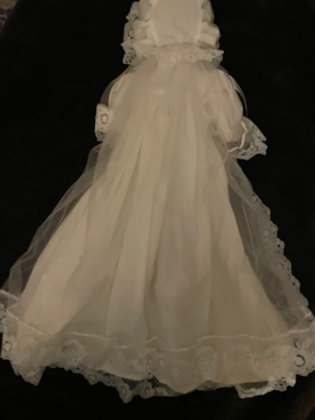 VINTAGE PORCELAIN DOLL - photo 5