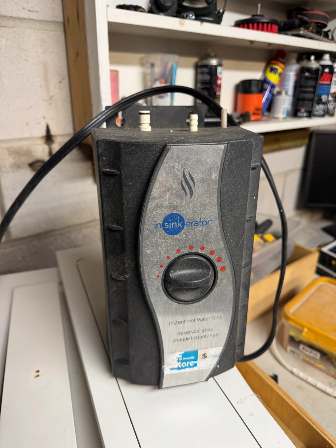 InSinkErator Instant Hot Water Tank HWT