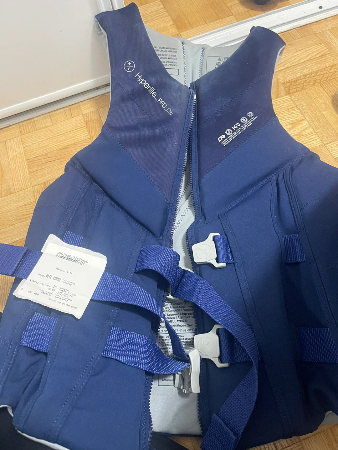 Life jacket - photo 2