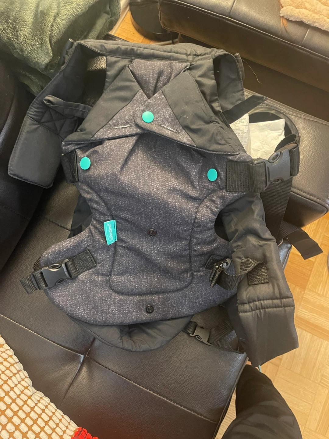 Baby carrier - photo 2