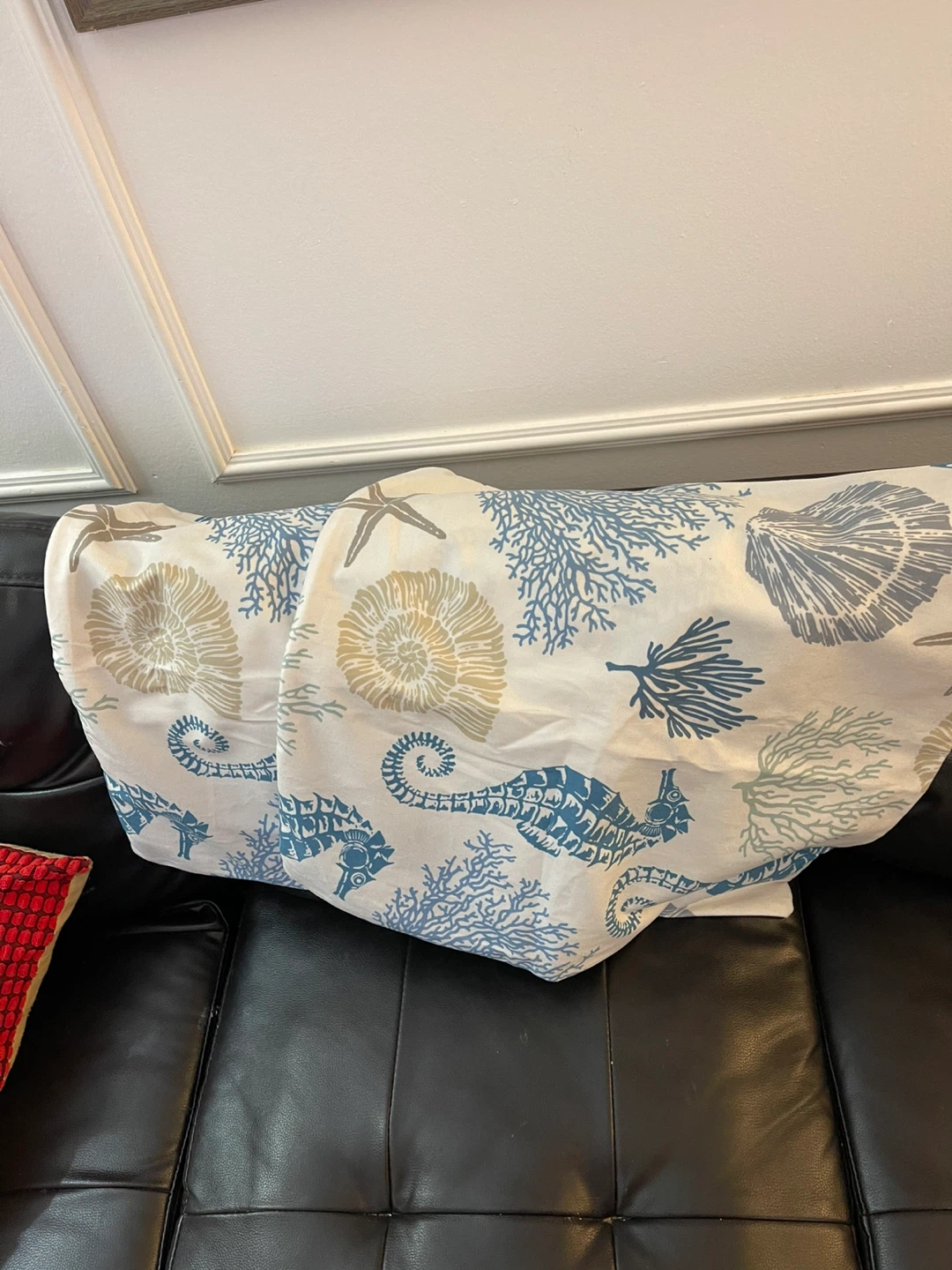 Set of pillows cases , brand new - photo 2