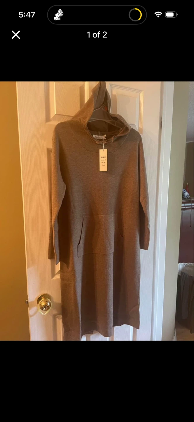 Bila Rode Hoodie Dress - Size 8 medium