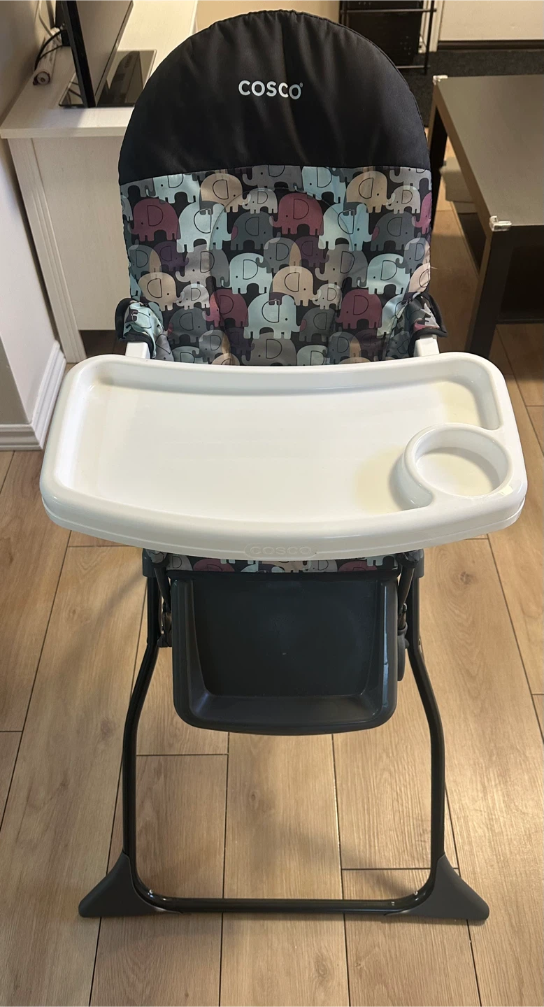 Cosco Elephant Print High Chair with Tray