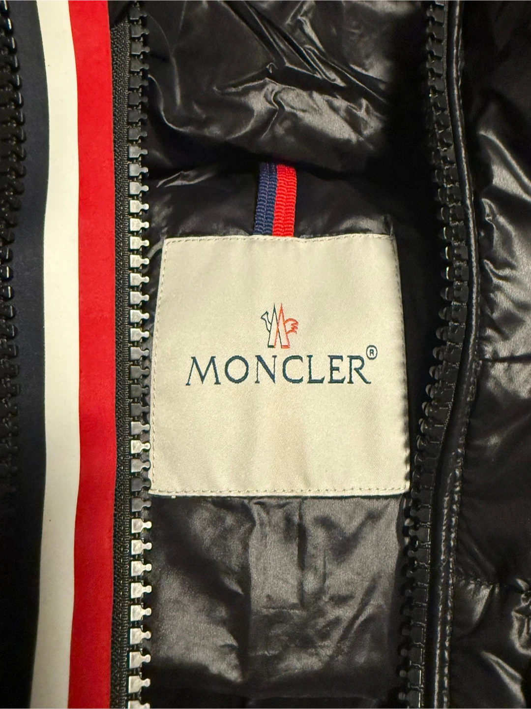 Moncler Black Puffer Jacket - photo 5