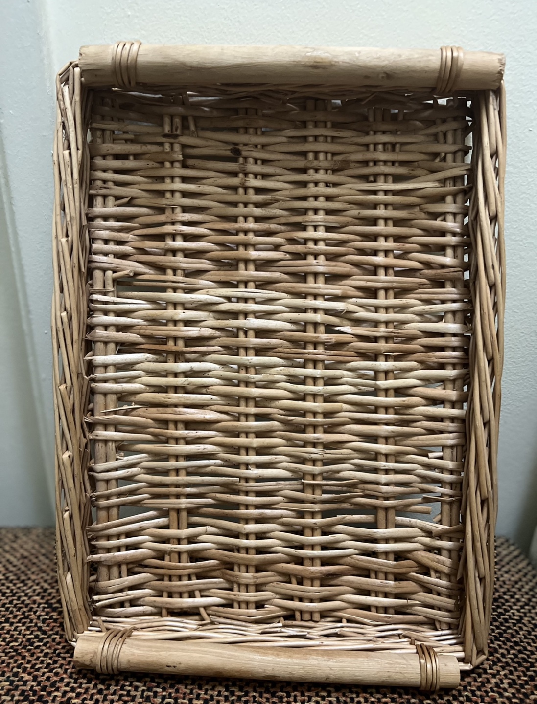 Wicker Tray