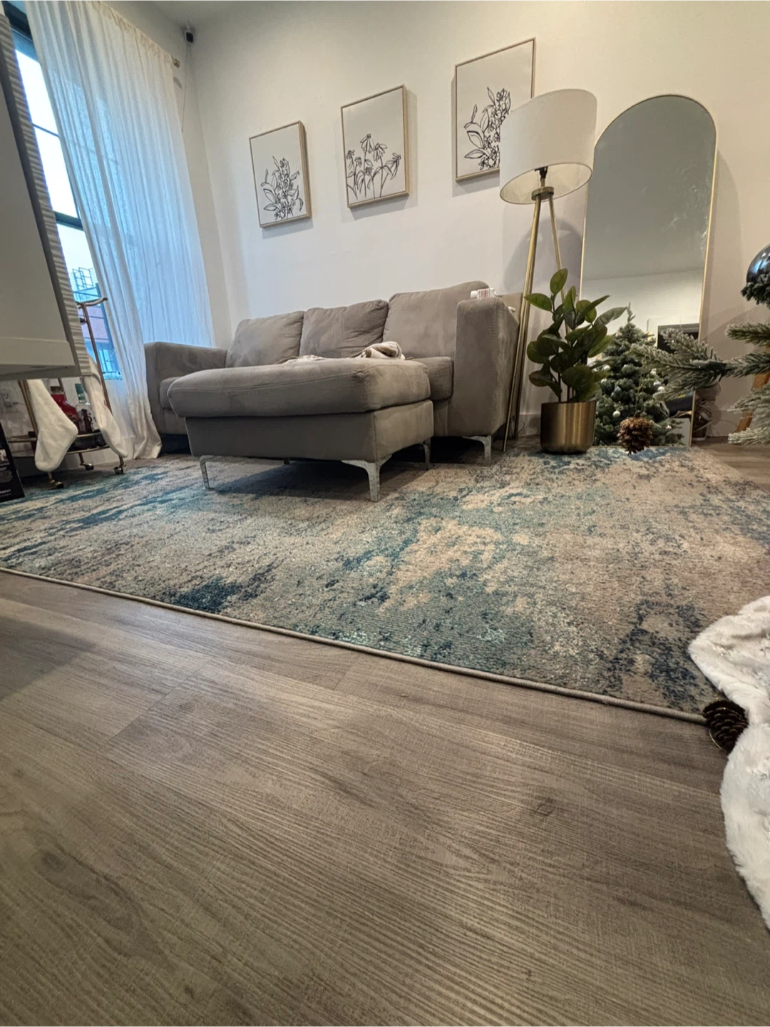 Abstract Blue and Beige Area Rug - photo 2