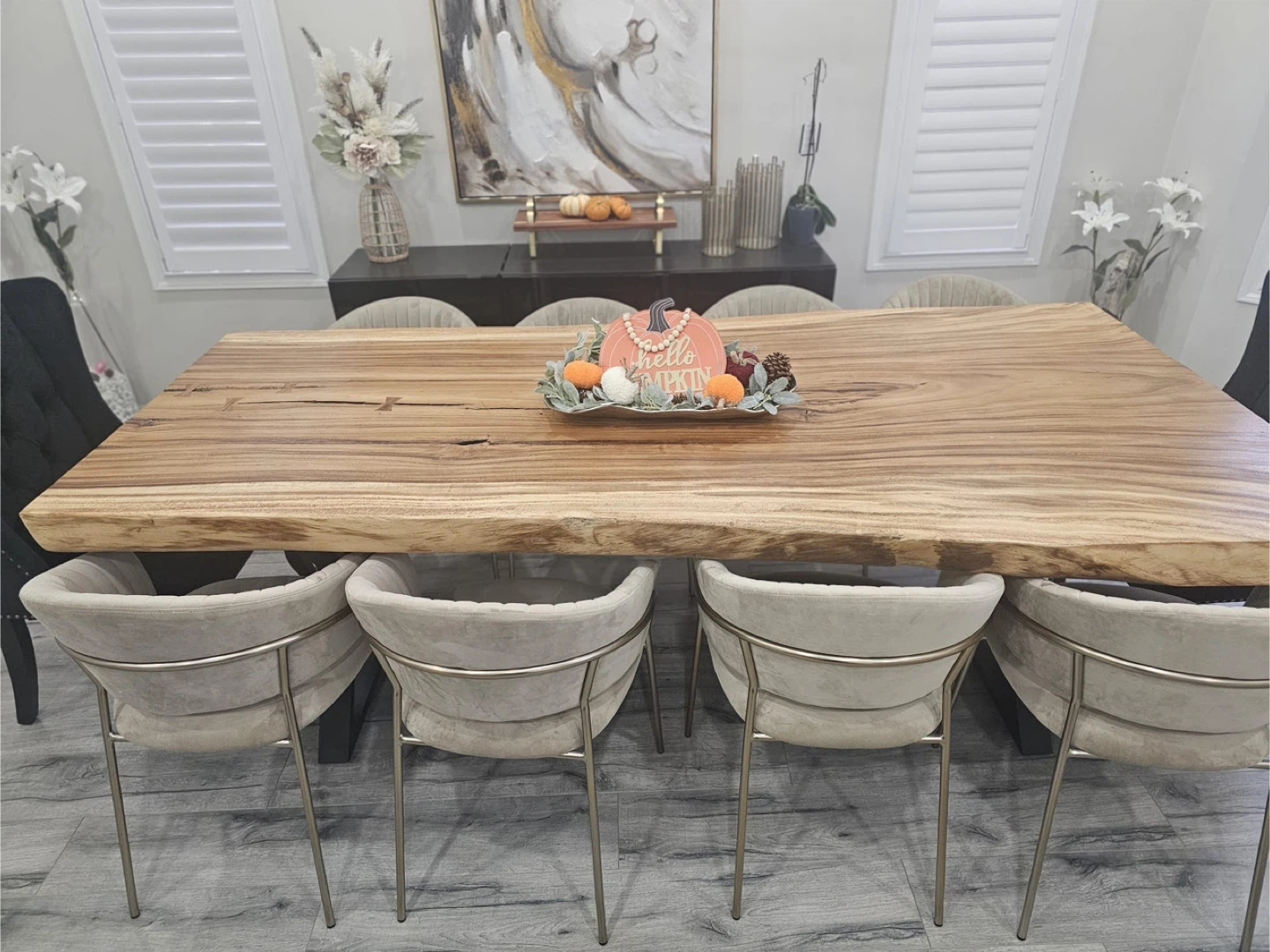 Live Edge dining table & chairs