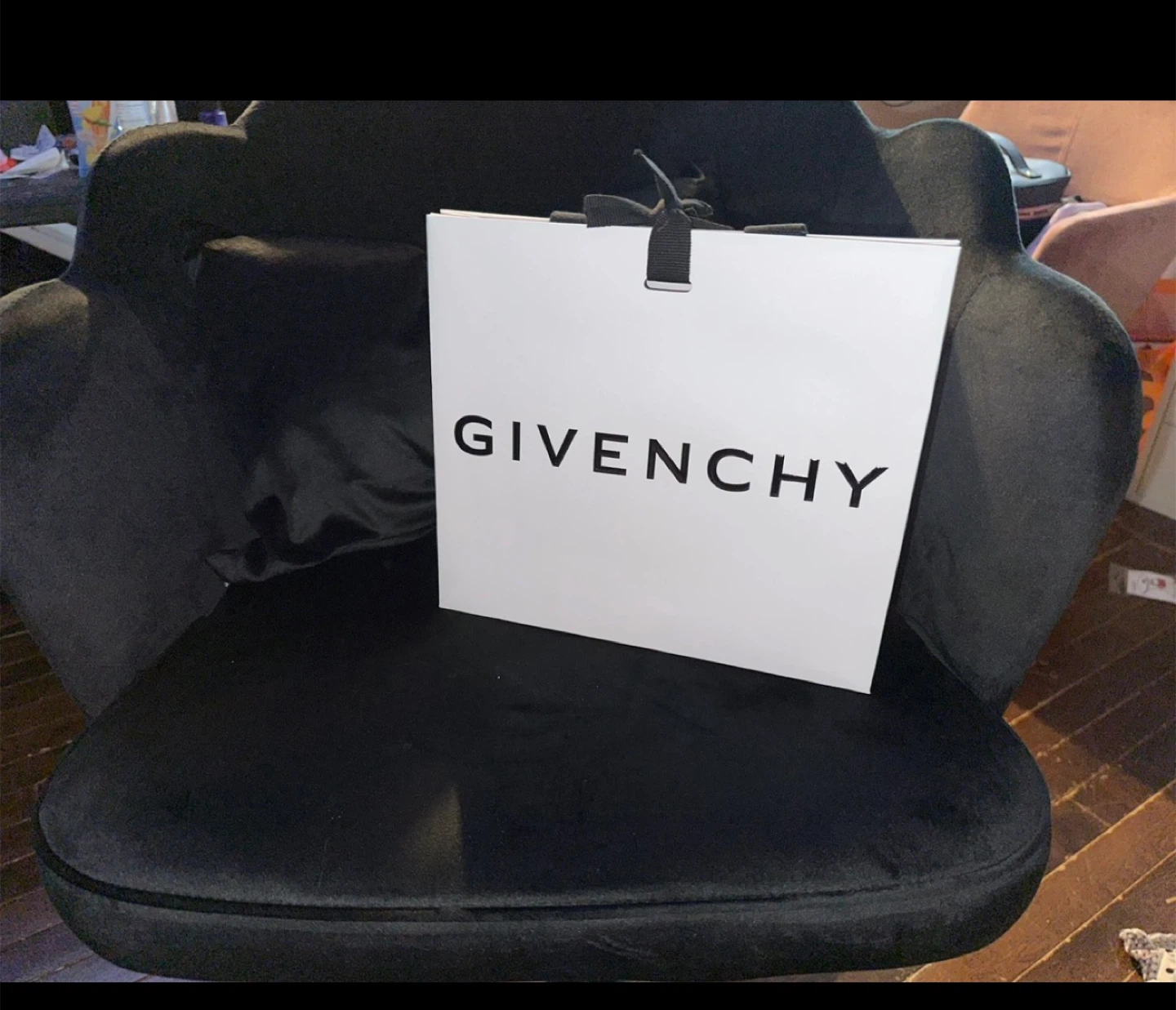 AUTHENTIC Givenchy Antigona Bag and Wallet Set - photo 2