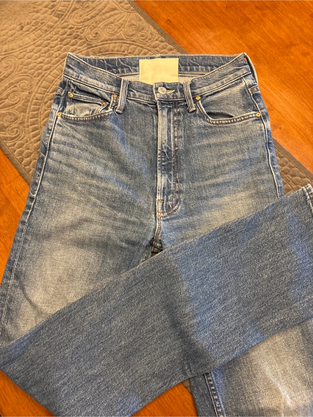 MOTHER High Waisted Rider Skimp Jeans Size 26