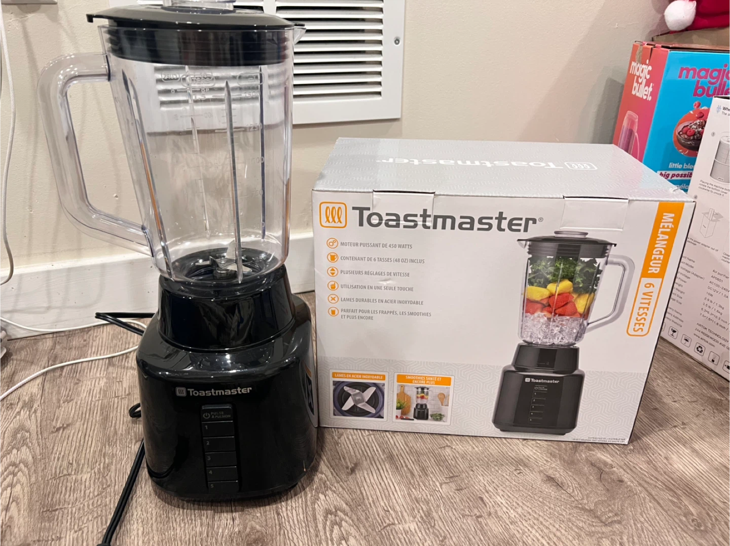 Toastmaster 450-Watt Blender