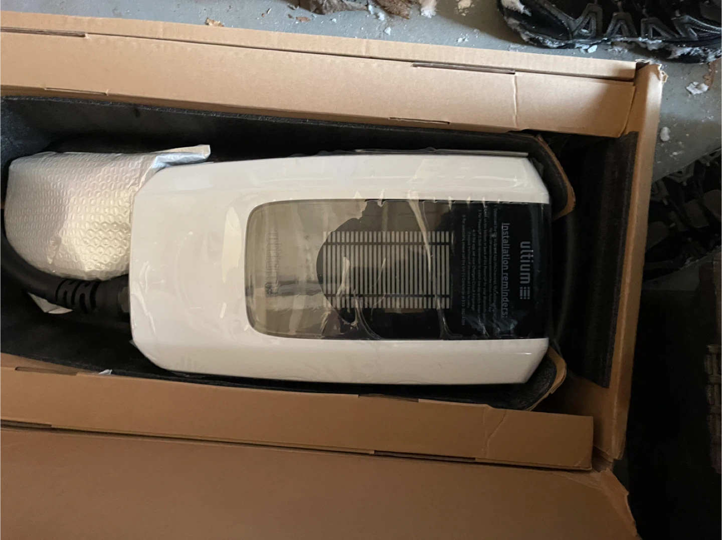 Ultium PowerUP+ Level 2 EV Charger - photo 2