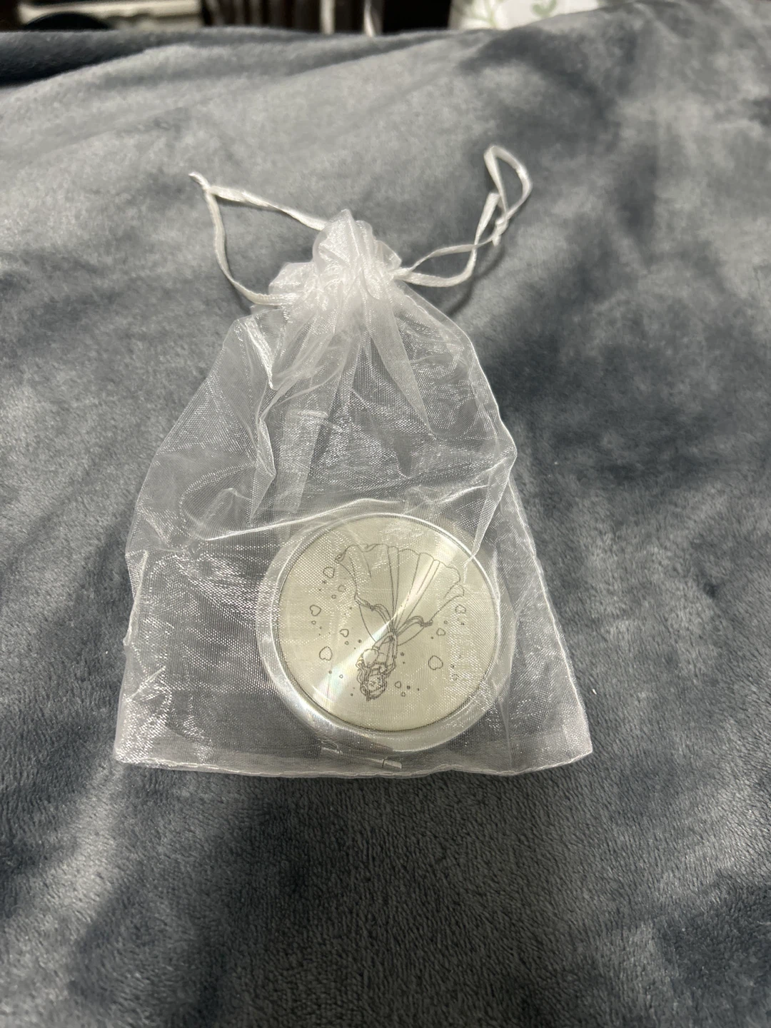 Compact Mirror with Pouch