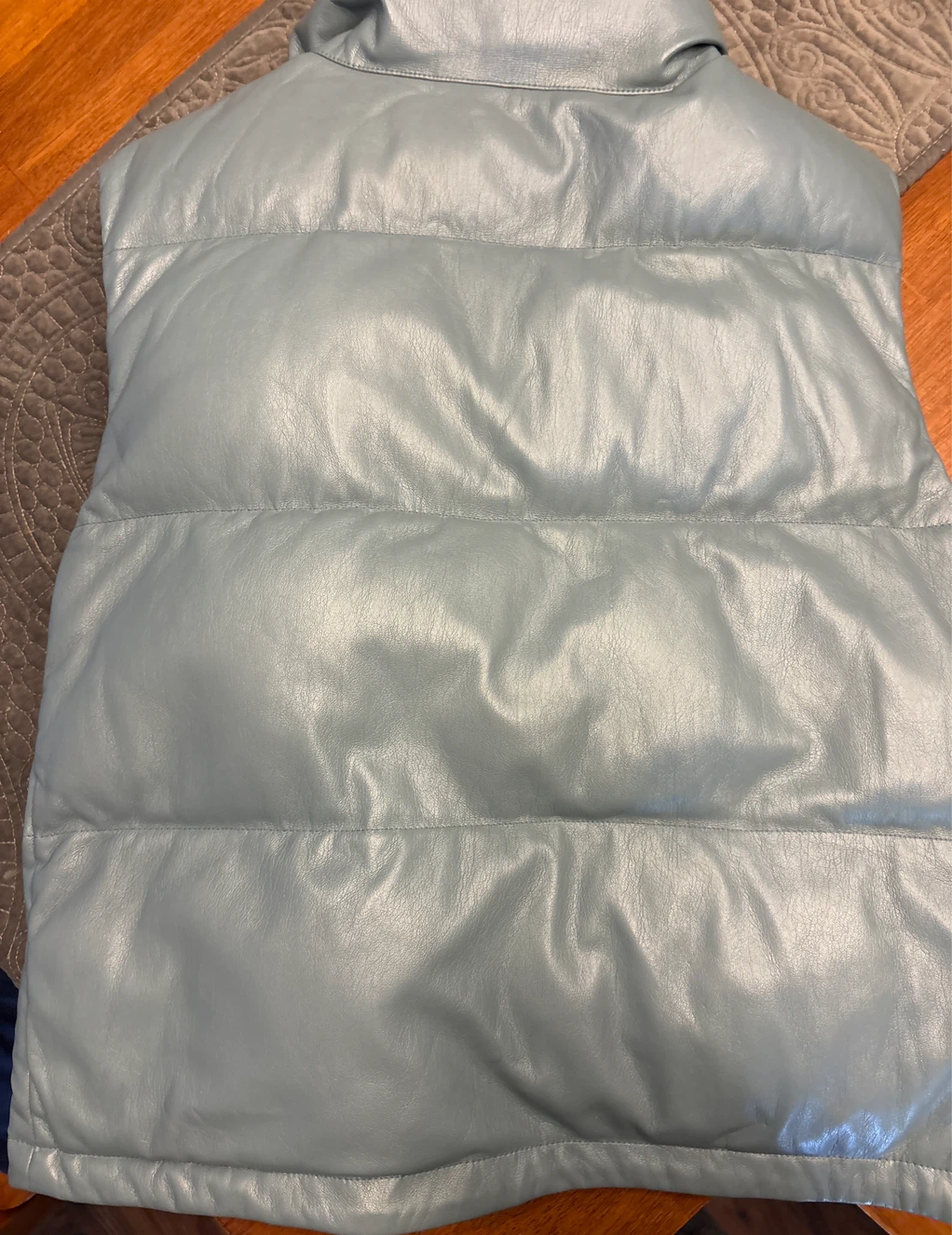Wilfred Free Vista Puffer Vest Size L Vegan Leather - photo 4