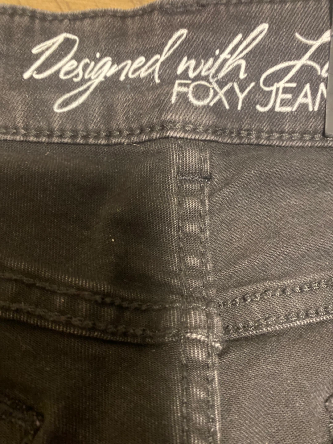 Foxy Jean High Rise Boyfriend Jeans Size 26 - photo 2