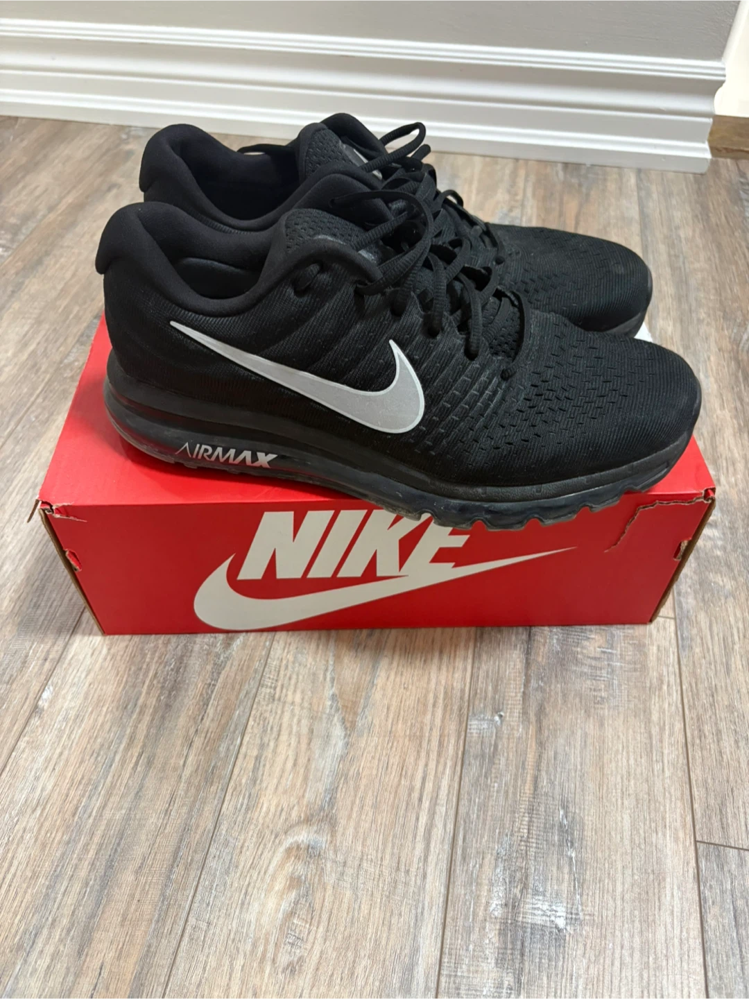 Nike Air Max 90 Running Shoes - Black/White - Men's Size 12