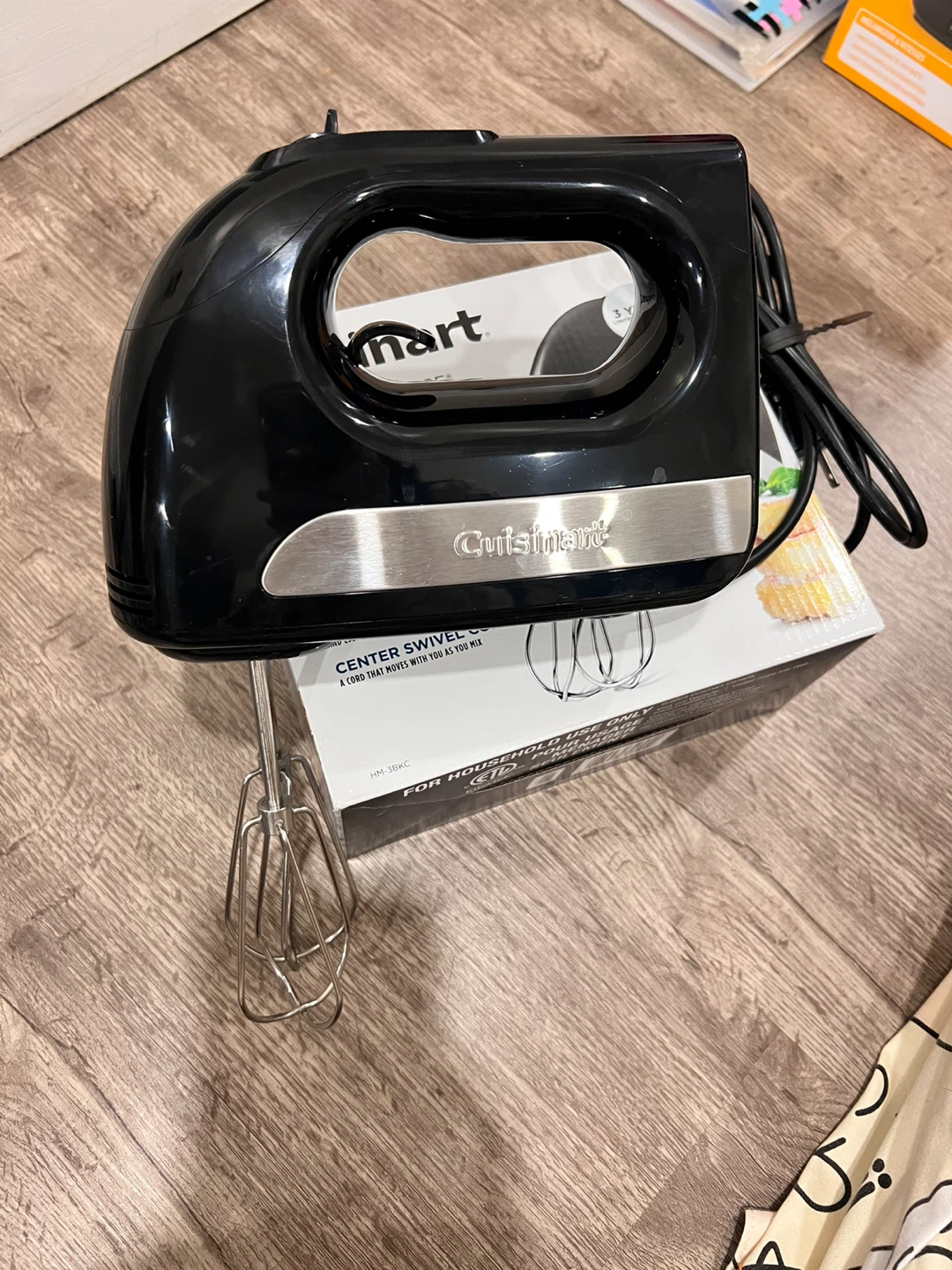 Cuisinart Power Advantage 3-Speed Hand Mixer