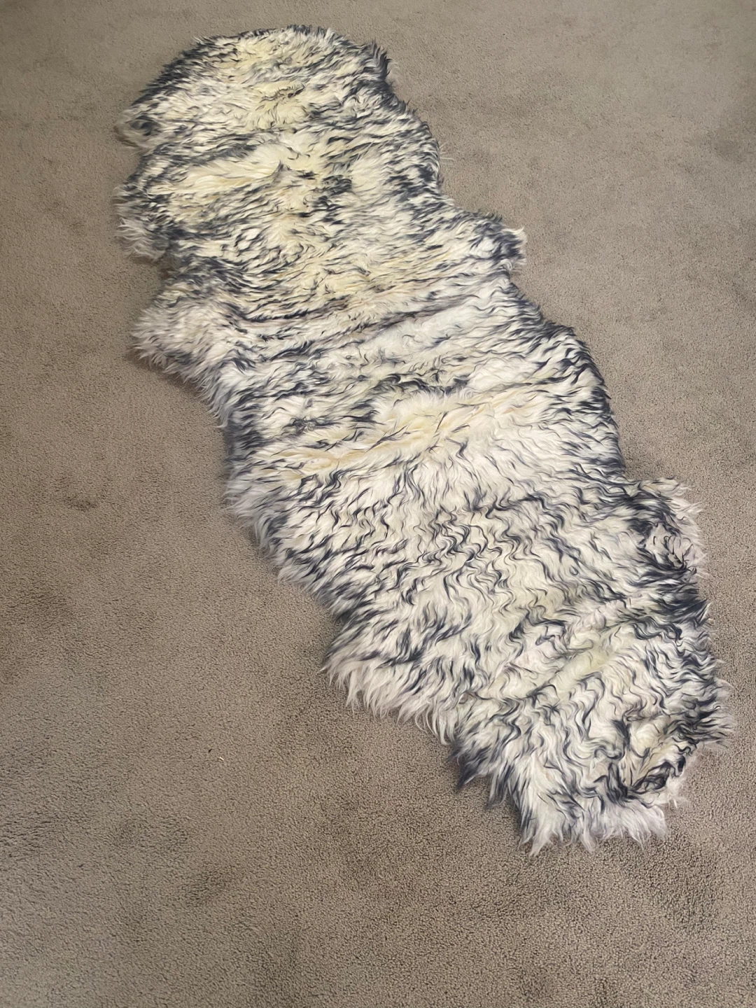 Sheepskin Rug - Black and White - photo 3