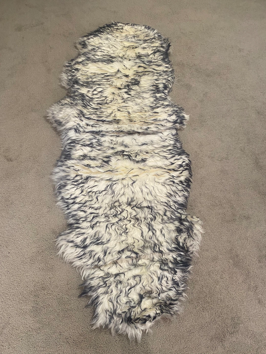 Sheepskin Rug - Black and White - photo 2