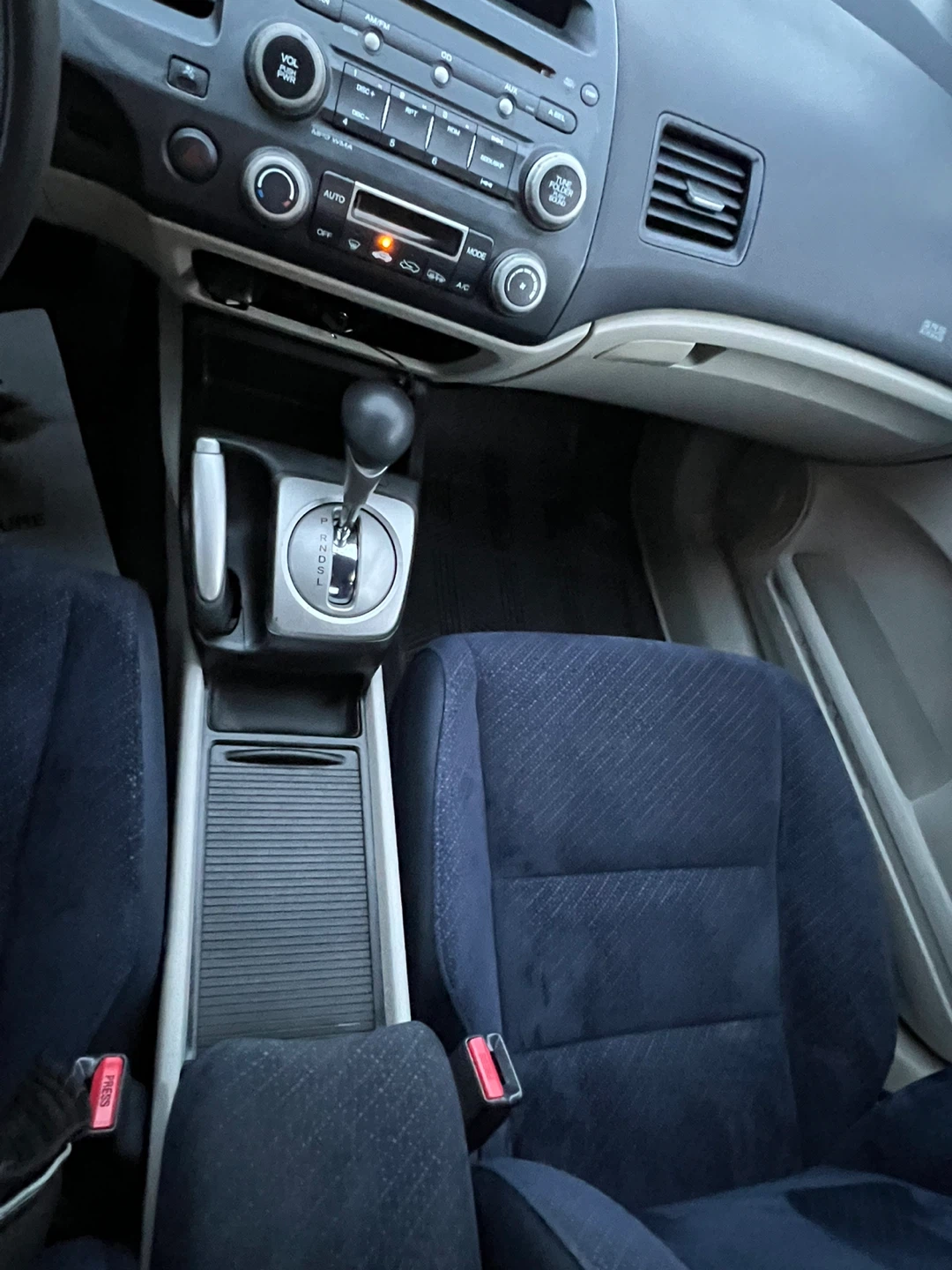 2008 Honda Civic Hybrid — Great on Gas | Rebuilt Title - photo 5