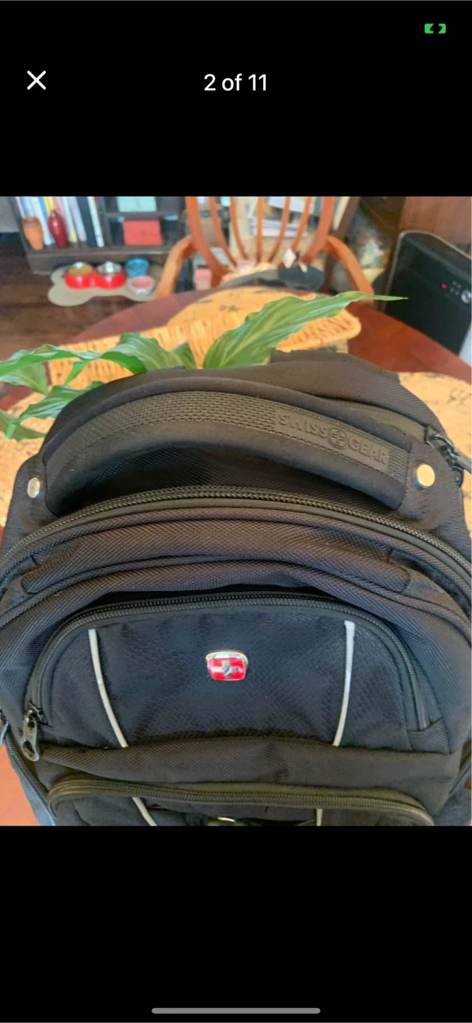 LARGE Swiss Gear Backpack Black - photo 2