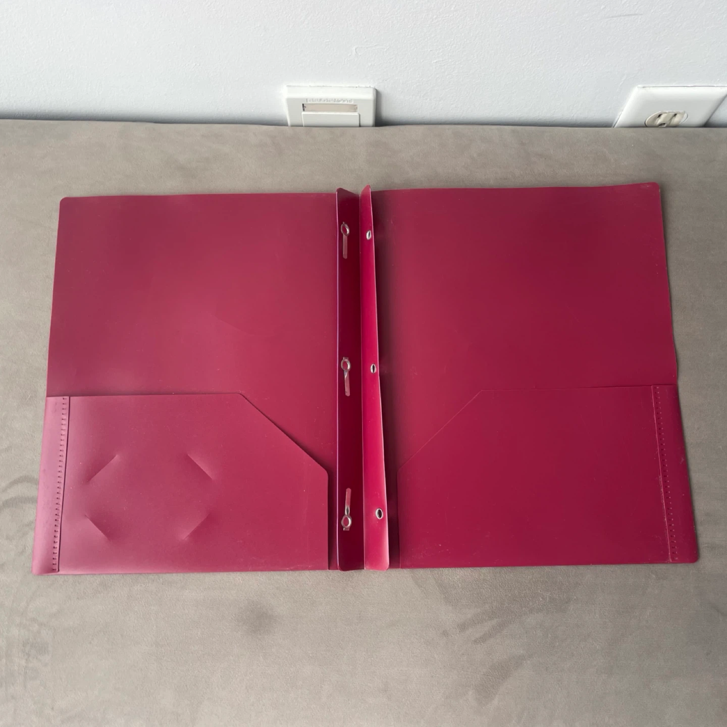 $5 New Stationery Bundle Folders Pencil Case Pen Pack - photo 4
