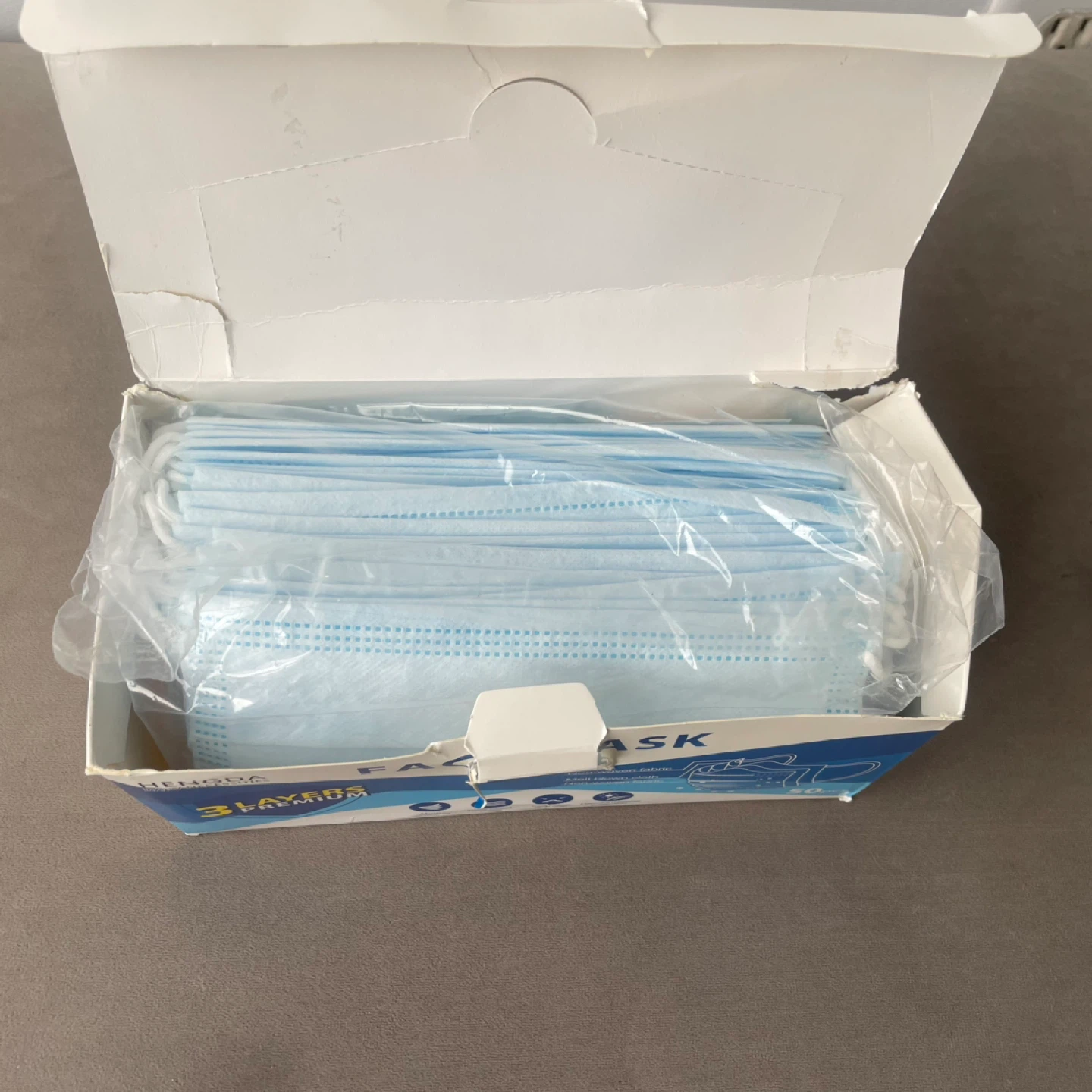New. Box of HENGDA Premium Face Masks (50 pcs) - photo 2