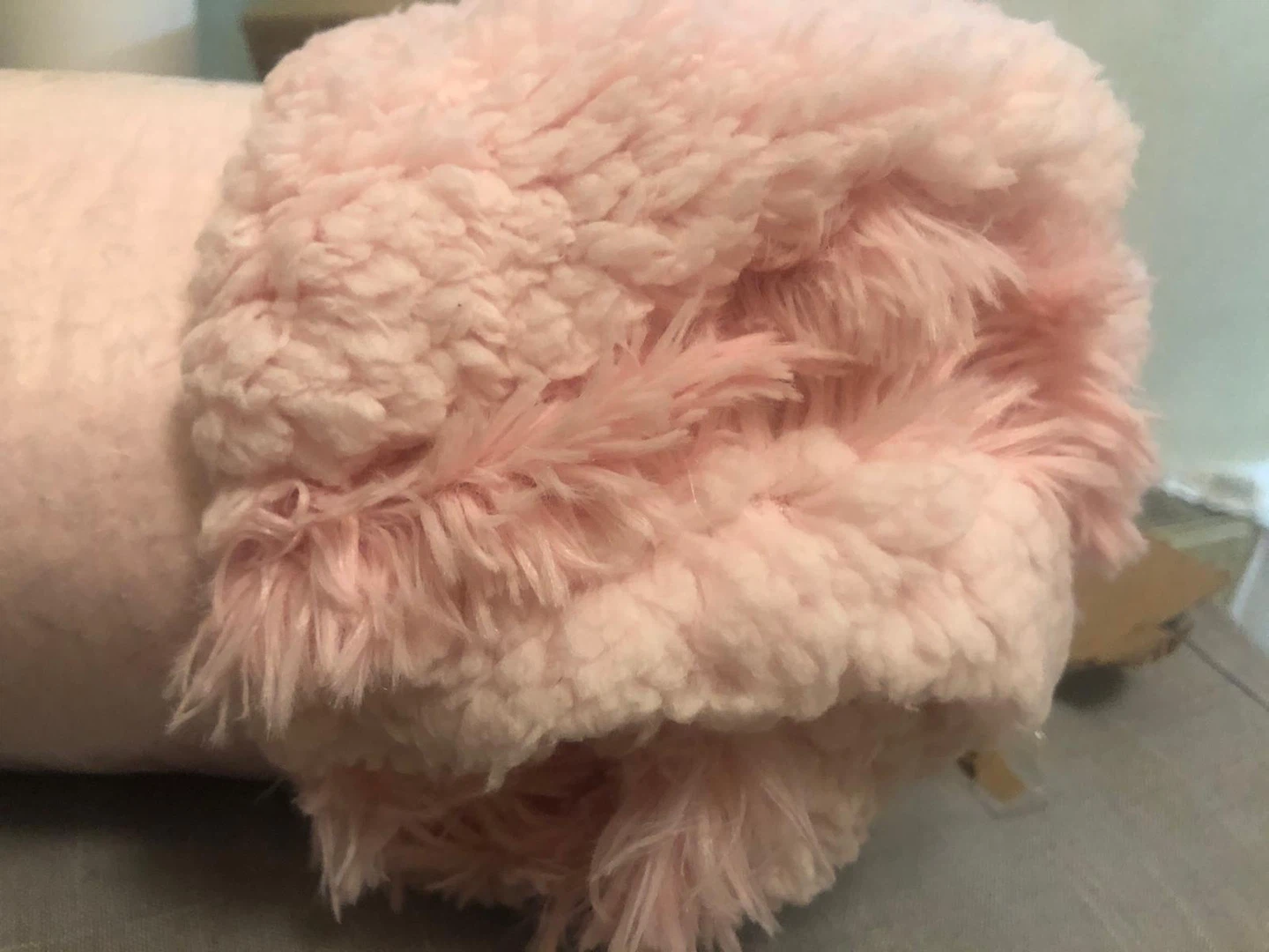 New-Bed sure Faux Fur Throw Blanket Pink 50x60in - photo 3