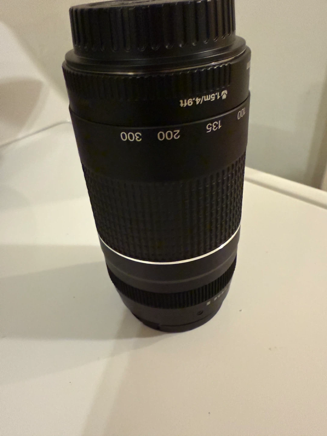 Canon EF 75-300mm III Zoom Lens - photo 3