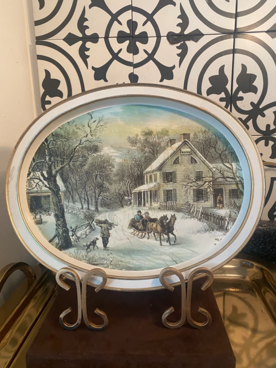 Vintage Oval Tray with Winter Scene Art - photo 3