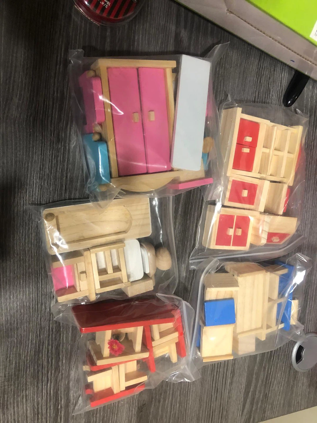 New-Wood Small Doll House 35 Pieces Furniture Combination Game - photo 3