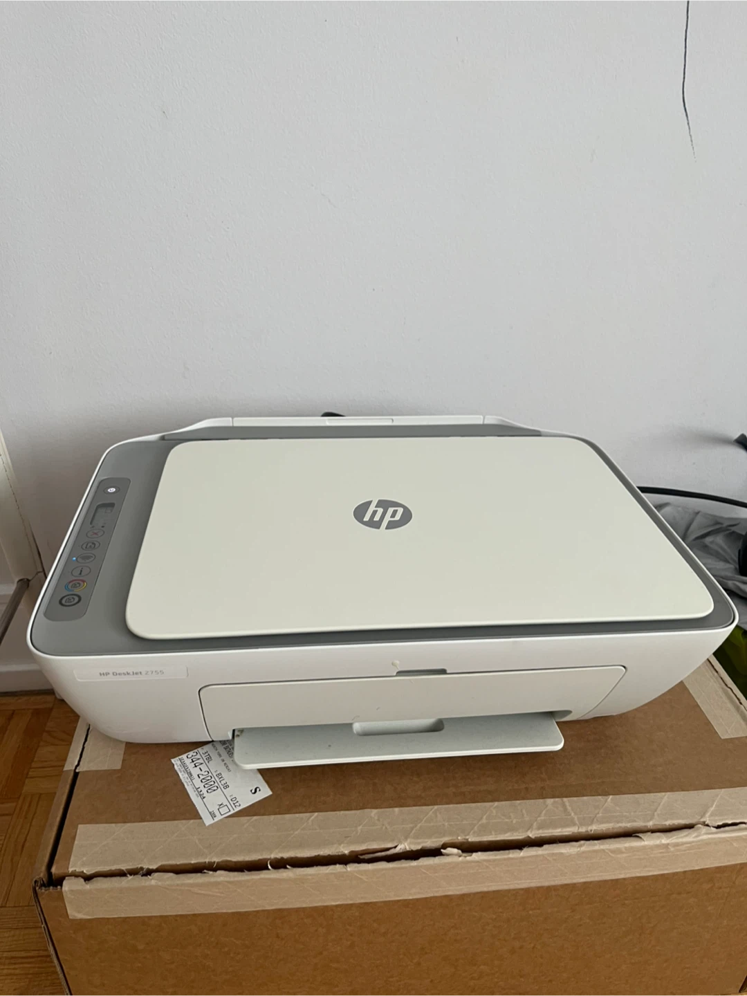 HP DeskJet 2755 All-in-One Printer - photo 3