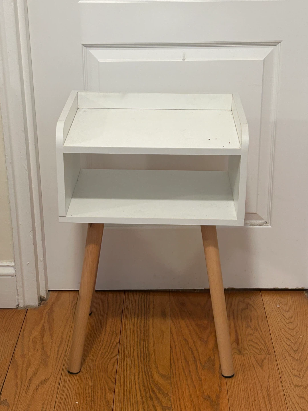 White 2-Tier Nightstand with Wood Legs