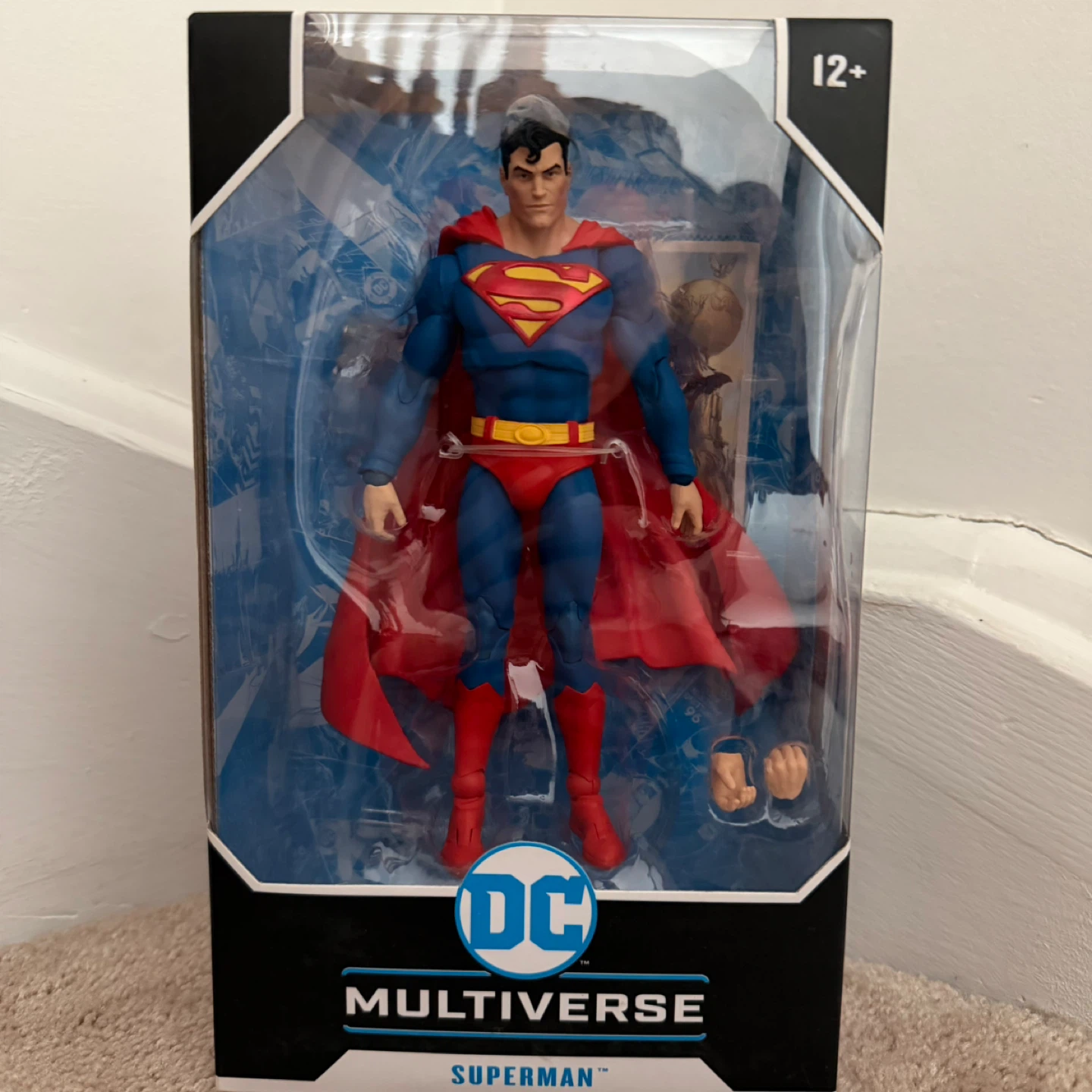 DC Multiverse Superman Action Figure - photo 4
