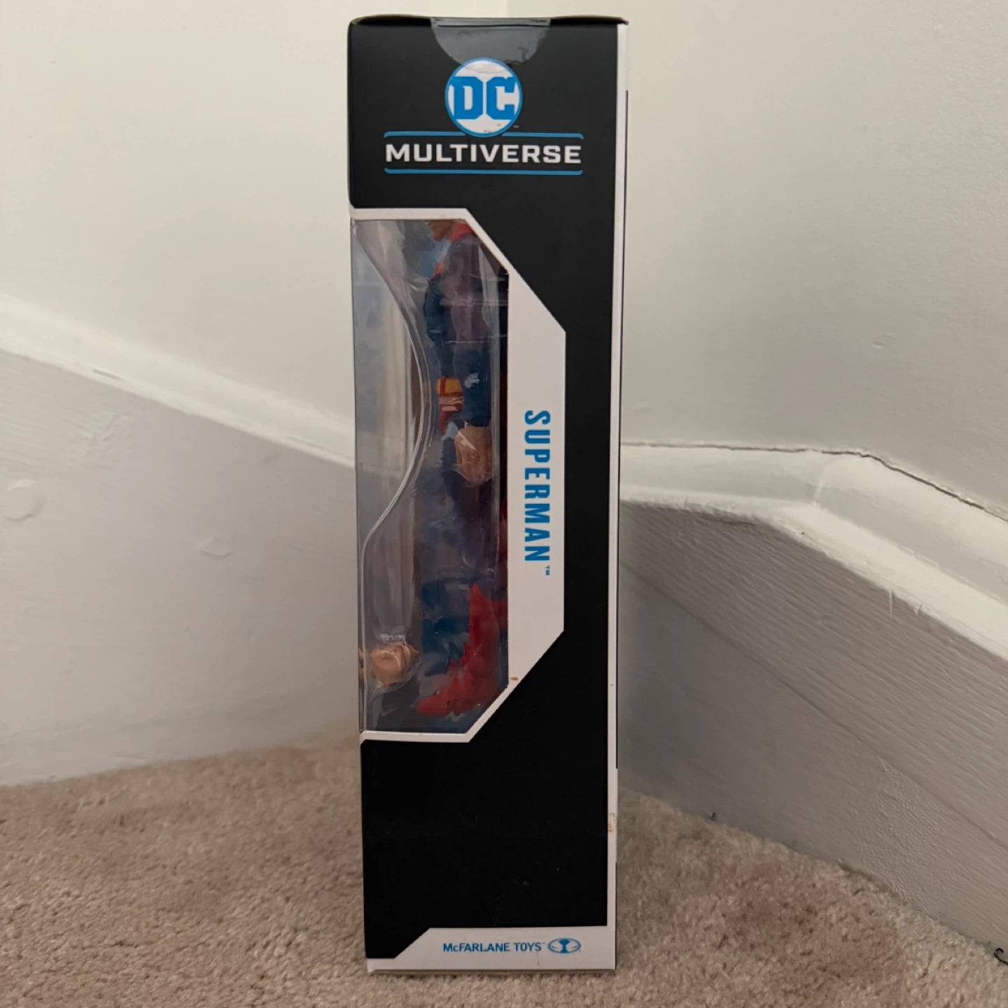DC Multiverse Superman Action Figure - photo 5