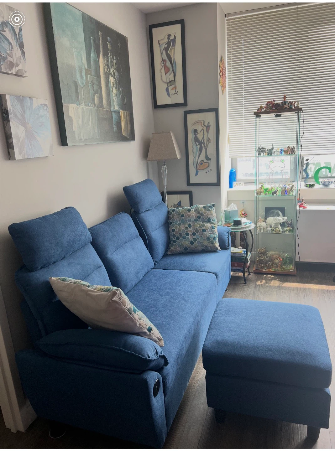 Blue 3-Seater Sofa with two ottomans! - photo 2