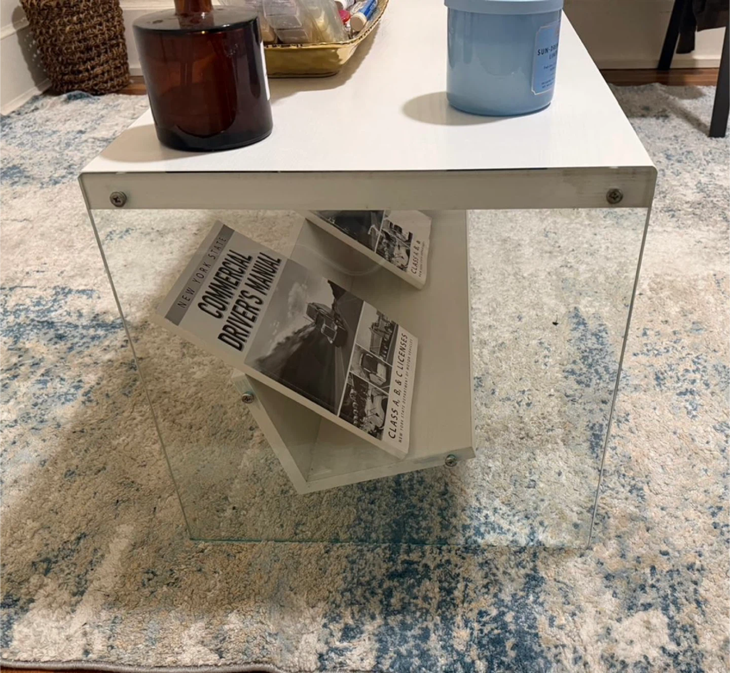 White Coffee Table with Glass Legs - photo 3