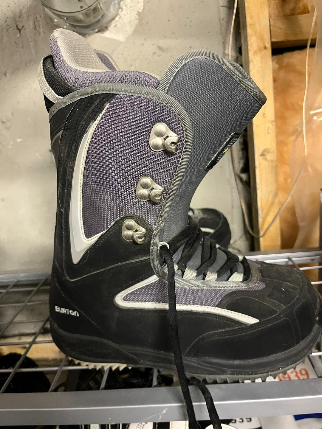 Burton Ruler Snowboard Boots Men's Size 7 - photo 2