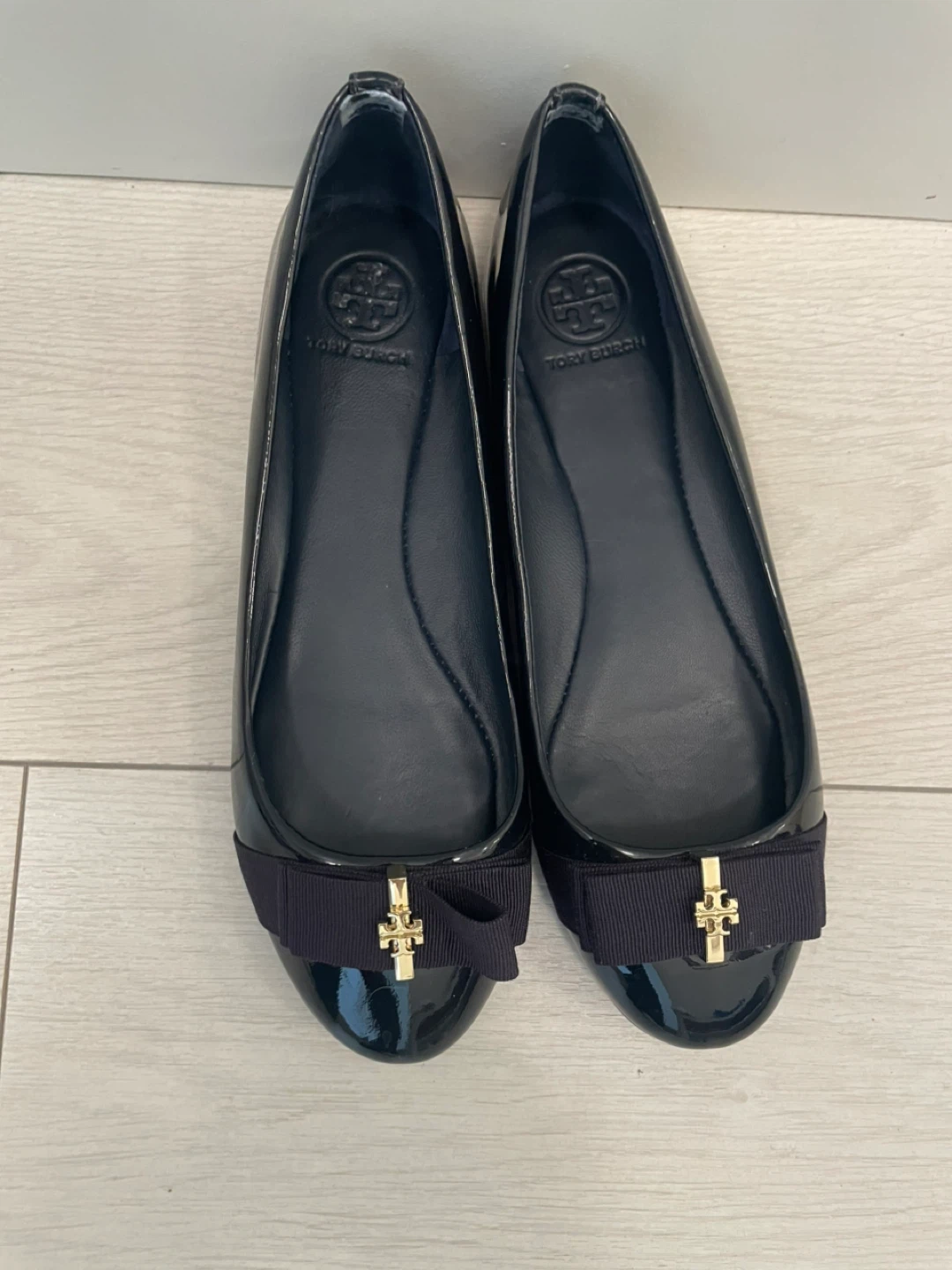 Tory Burch Navy Patent Leather Ballet Flats - photo 4